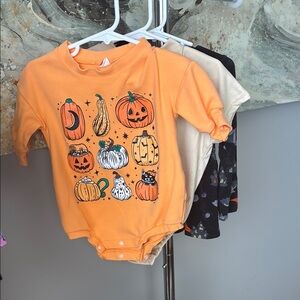 Baby girl fall/halloween clothing bundle 🎃